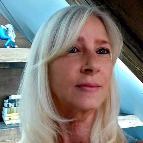 Team Member - Chelle J