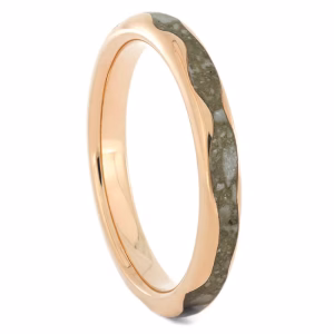 Cremation ring with wavy profile in 14k rose gold featuring a flowing memorial ash inlay set into an organic sculpted band